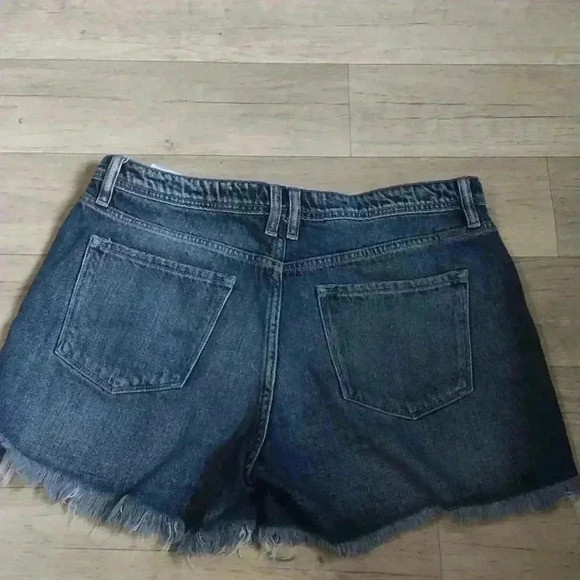 KanCan High Waisted Rise Distressed Denim Cut Off Jean Shorts Size 13 - Picture 6 of 6